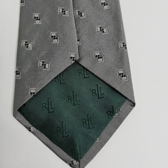 LAUREN RALPH LAUREN 100% Silk Tie Necktie GRAY with SILVER BLACK Geometric 57" - Picture 6 of 6